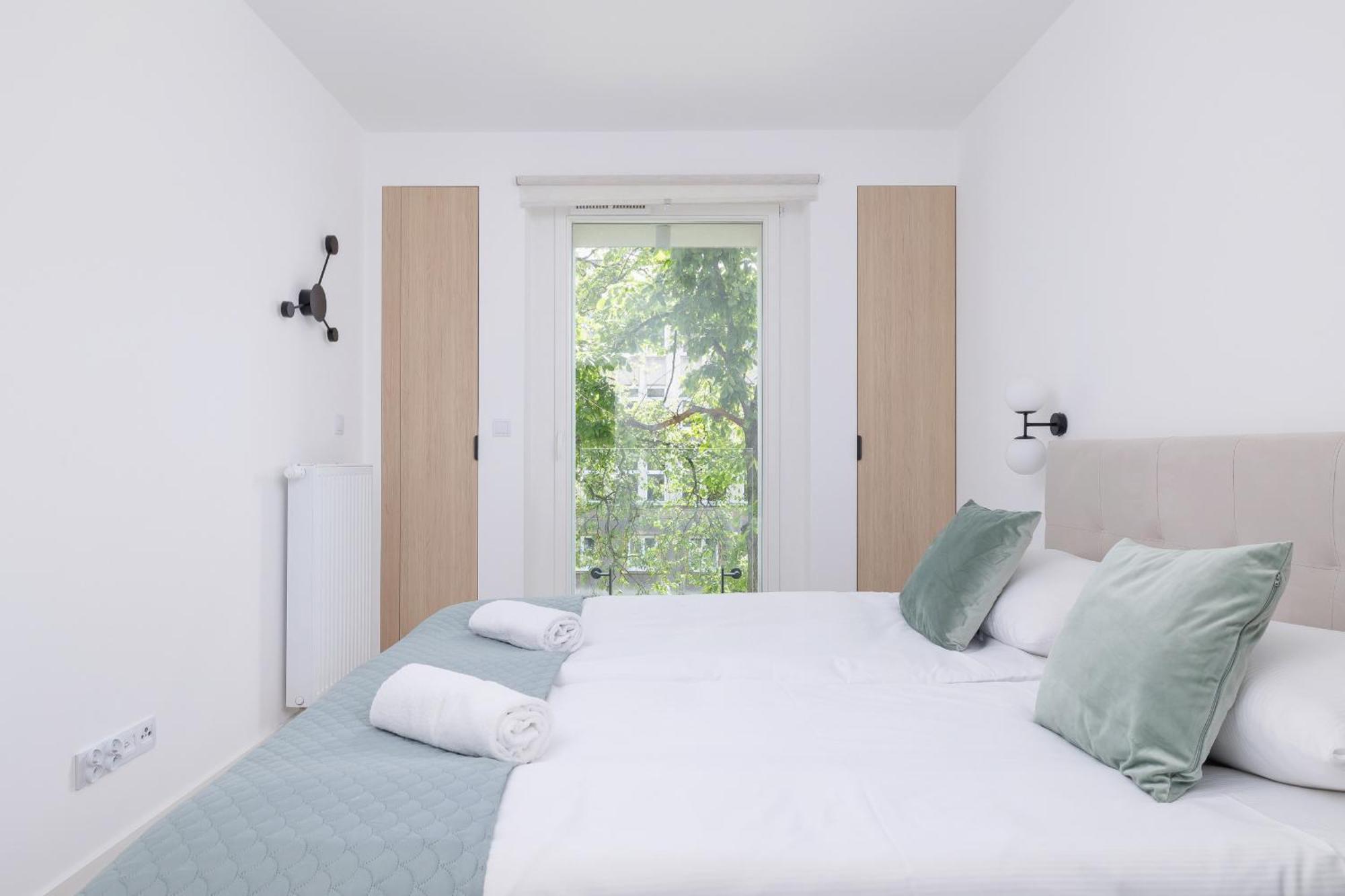 Krowoderska Apartment With Balcony Near City Center By Rent Like Home Cracovia Exterior foto